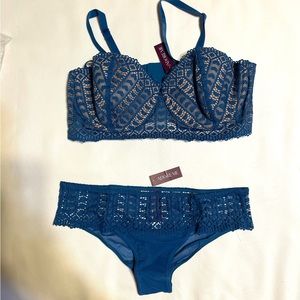 Adore Me Nymphadora Contour